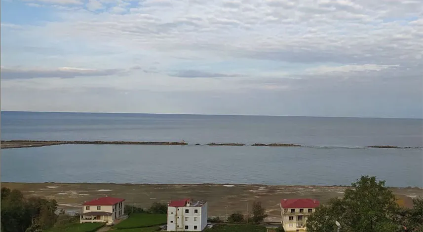 İyidere Lojistik Merkezi’ne dalgalar zarar verdi 