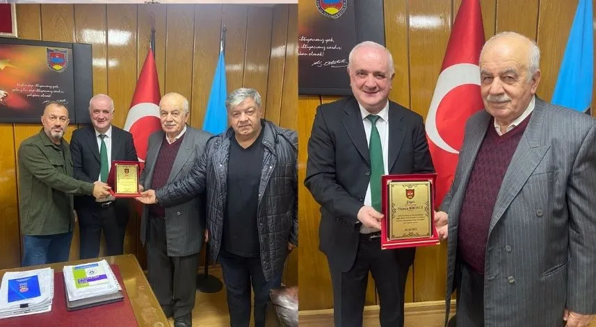 Rize Şoförler Odası, deneyimli şoför Hamza Birinci'yi onurlandırdı