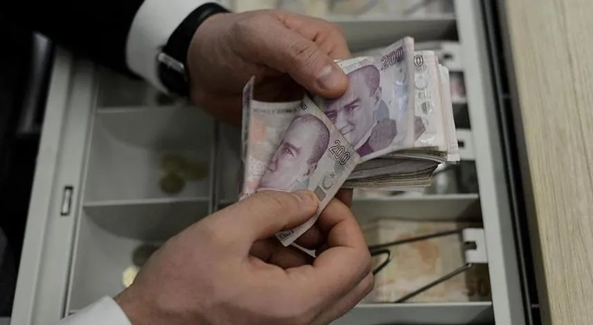 Çalışan emeklilere 5 bin TL ikramiye yattı mı? 