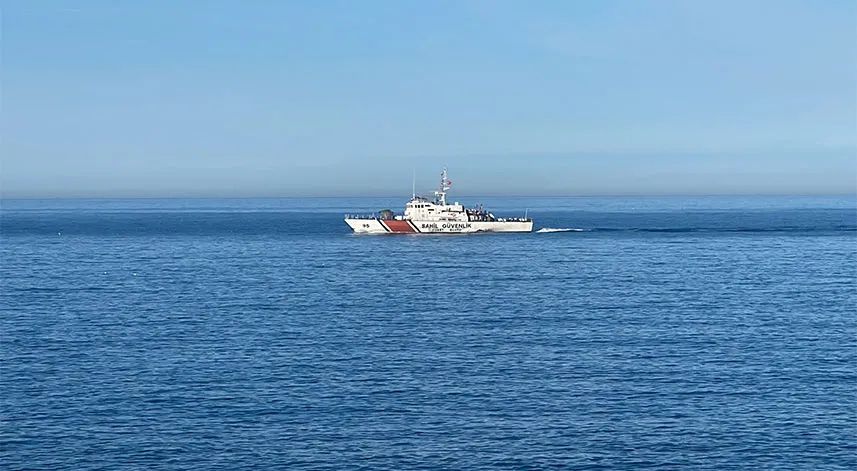Dalgalar arasında kaybolan kadını arama çalışmaları 5. gününde devam ediyor