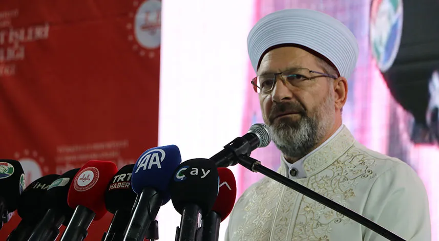 Erbaş, Rizeli hafızların icazet törenine katıldı