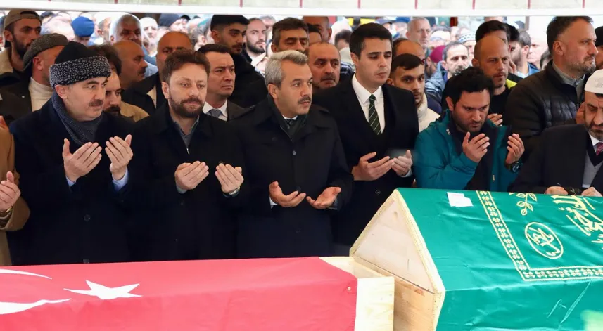 Çayeli Muhtarlar Derneği Başkanı Şark, toprağa verildi