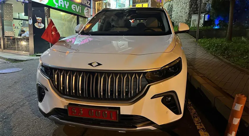 Rize Valiliği'nin yeni makam aracı TOGG oldu