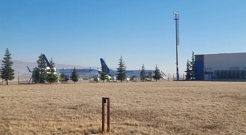 Rize-Ankara uçağı sis nedeniyle Nevşehir'e iniş yaptı