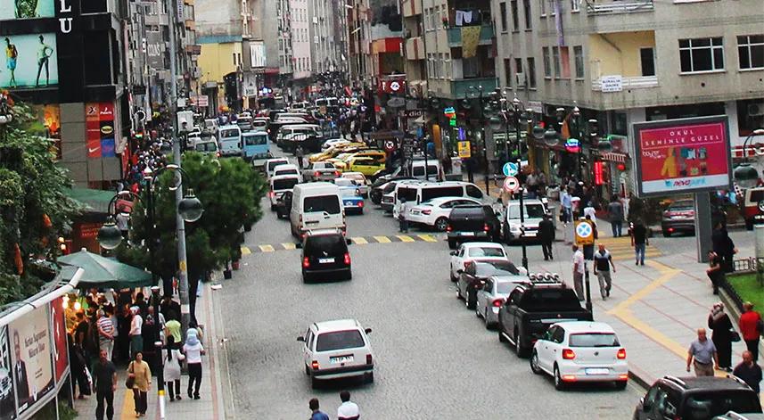 Rize'de trafiğe kayıtlı taşıt sayısı 91 bin 945'e yükseldi