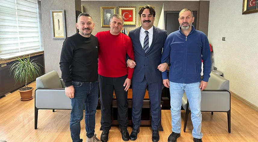 Çelik’ten Rizelilere selam 