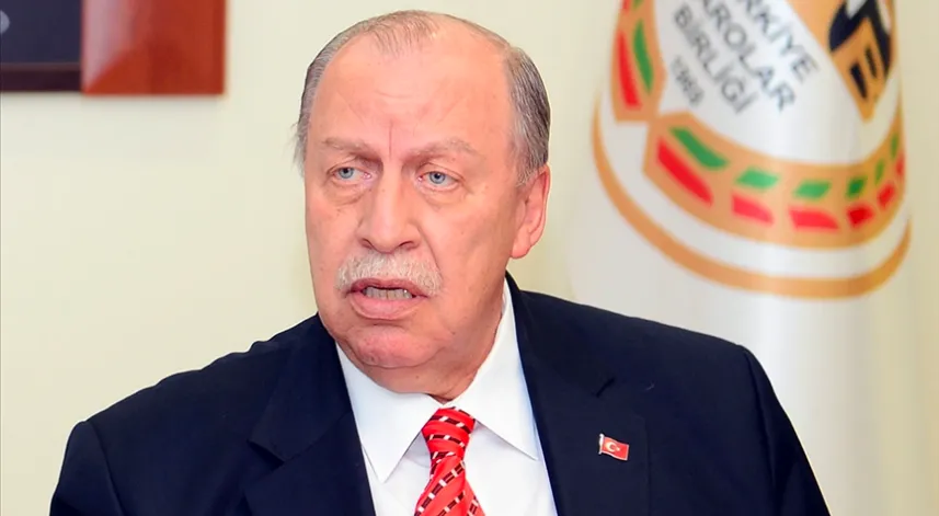 Rizeli Eski bakanlardan Yaşar Okuyan vefat etti