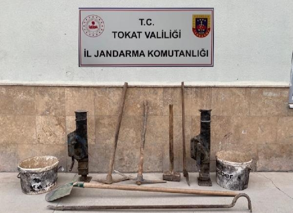 Kaçak kazı yapanlar suçüstü yakalandı