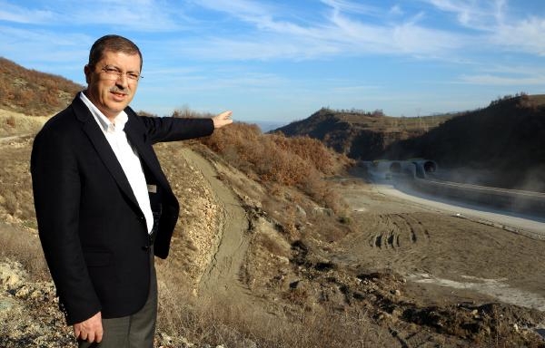 Karadeniz'e ulaşımı hızlandıracak yolun yüzde 70'i tamam