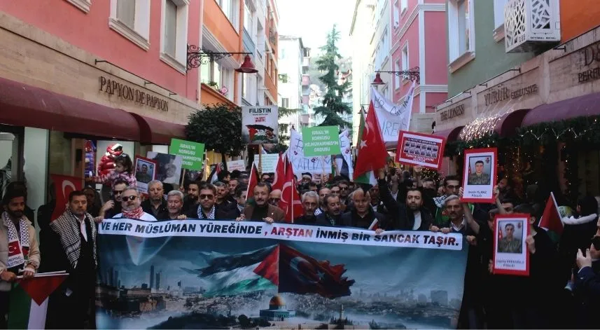 Trabzon ve Ordu'da düzenlenen yürüyüşlerle İsrail protesto edildi