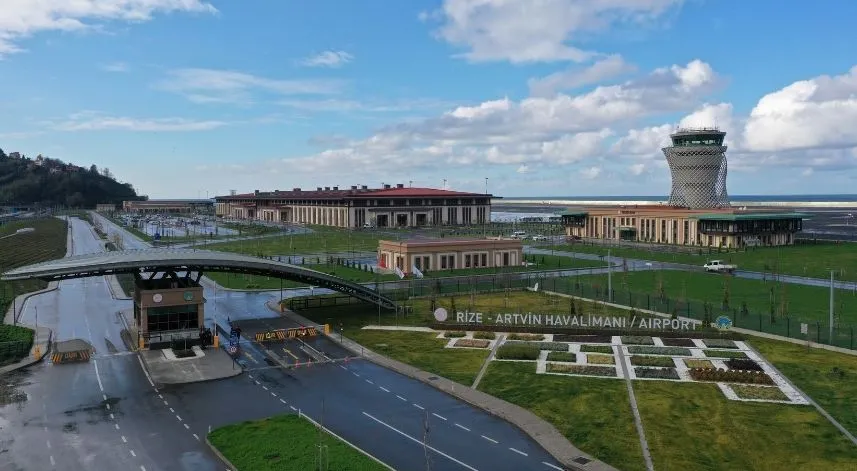 Rize-Artvin Havalimanı, 2023'te 1 milyonun üzerinde yolcuya hizmet verdi