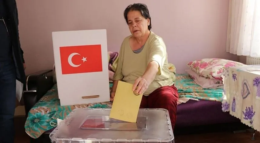 Rize'de yatağa bağımlı seçmenler için uyarı