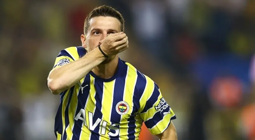 Atmaca, Fenerbahçe'nin yıldızına kancayı taktı