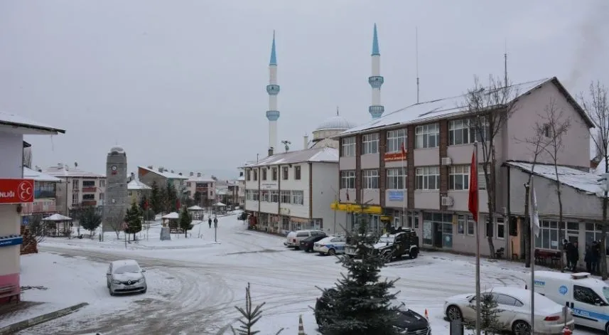 Tokat’ta kar etkili oluyor