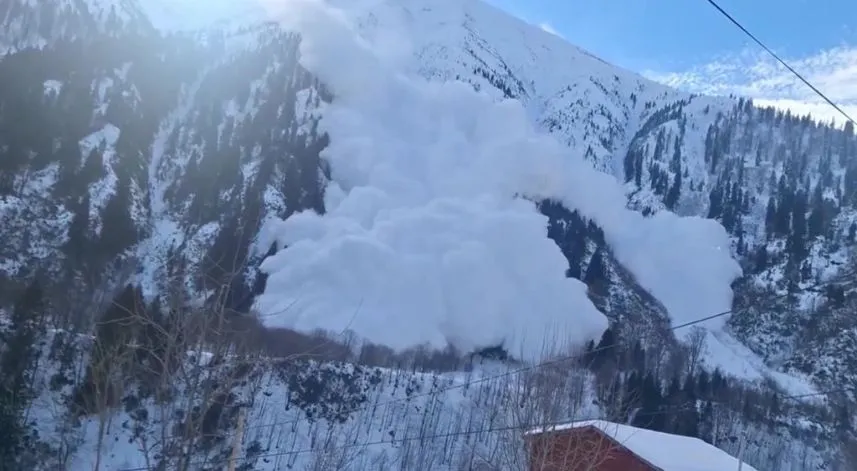 Meteoroloji'den çığ uyarısı geldi