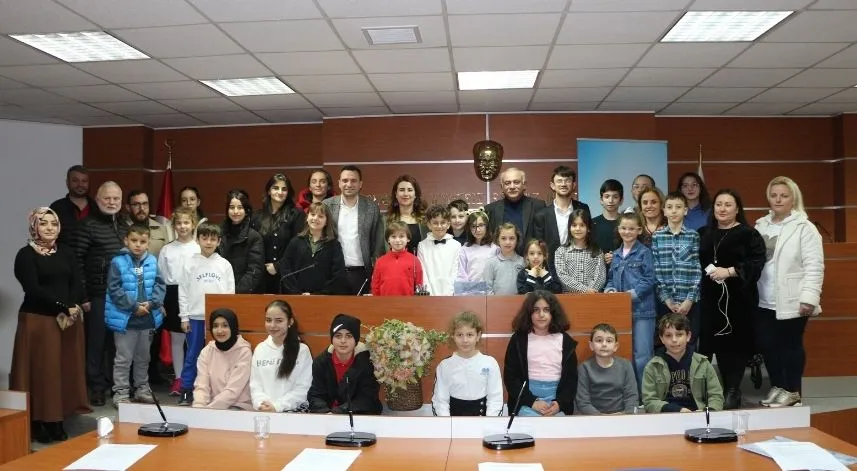 Çocuklar kendi sorunlarını kendileri çözüme kavuşturacak