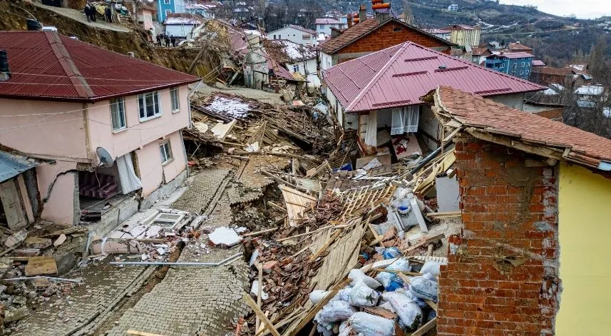 Boşaltılması gündemde olan Günebakan köyü sakinlerinin endişeli bekleyişi sürüyor