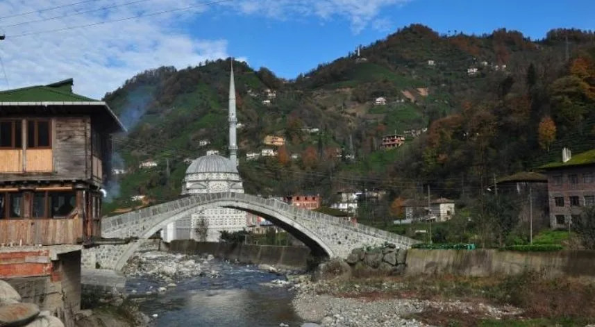Rize'nin en kalabalık köyü belli oldu