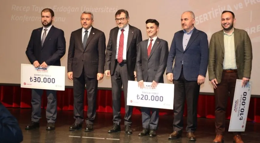 Katılım Genç Gelişim Programı sertifika ve ödül töreni düzenlendi