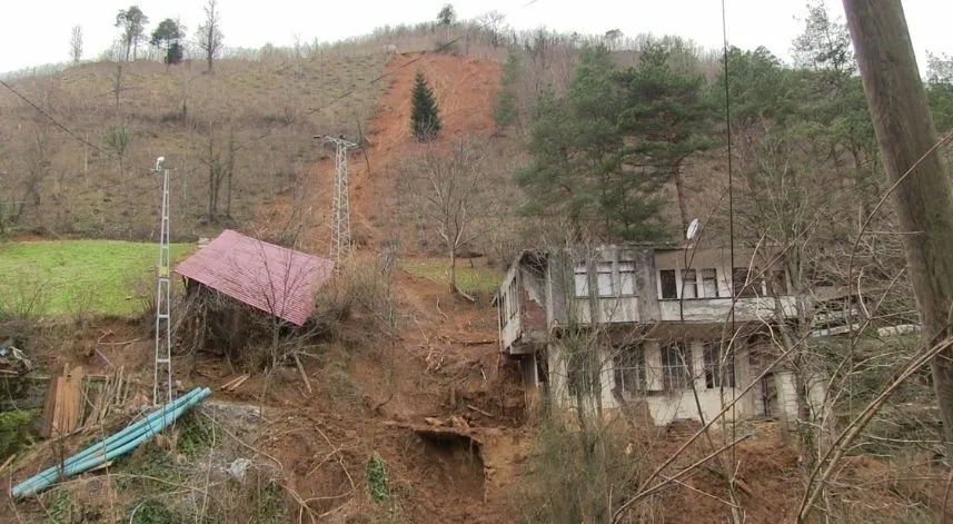 Borçka’da hasar tespit çalışmaları sürüyor