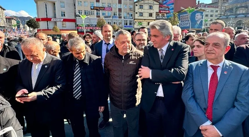 Milletvekili Ocaklı'dan ÇAYKUR işçilerine destek