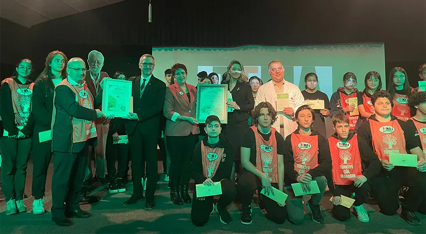 800 öğrenci, öğretmen ve okul çalışanı TEMA gönüllüsü oldu