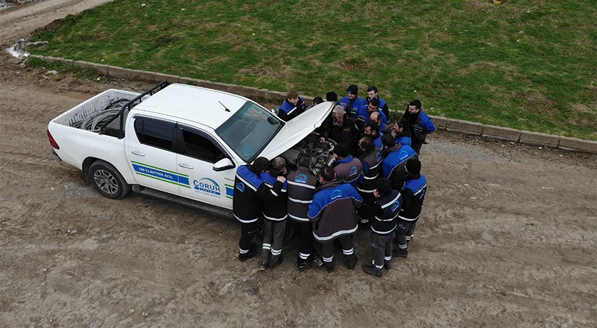 Çoruh Edaş saha ekibine güvenli sürüş eğitimi