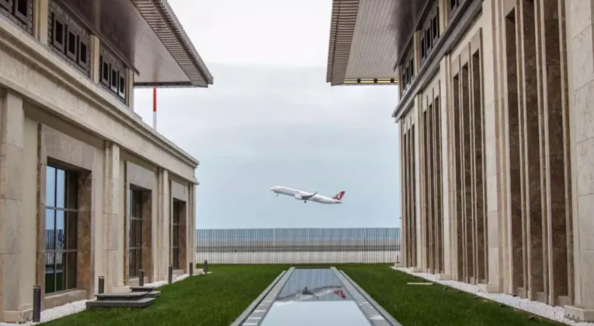 Rize-İzmir uçuş seferleri tam kapasiteyle devam ediyor