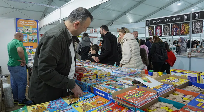Rize Kitap Fuarı’nın 8. gün programı