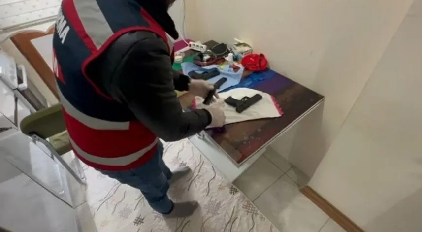 Diyarbakır'dan Rize'ye uzanan silah kaçakçılığı operasyonu