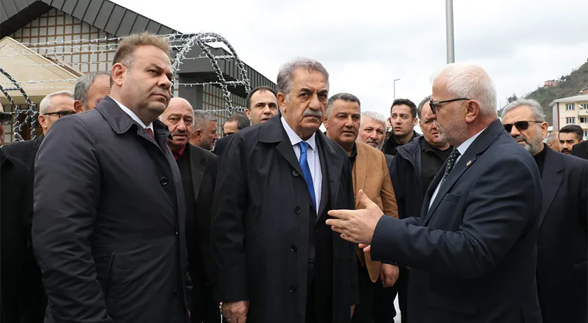 Hayati Yazıcı: Ak Parti kadroları eser ve hizmet üretir