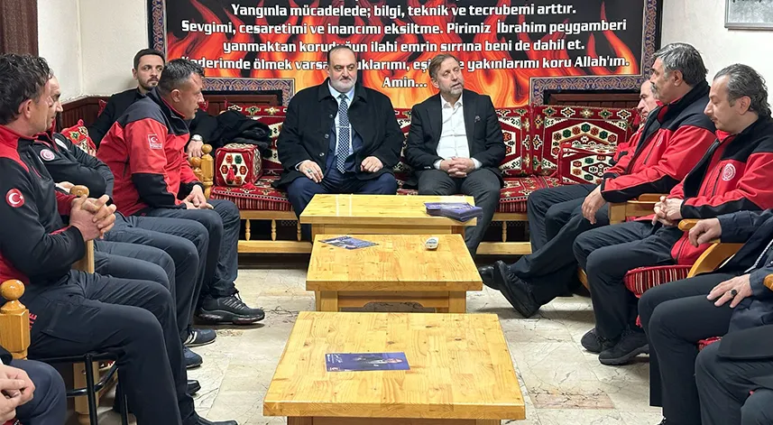 Cemil Çolak, Rize'de temaslarını sürdürüyor