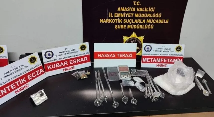 Aracında uyuşturucu bulunan şüpheli tutuklandı