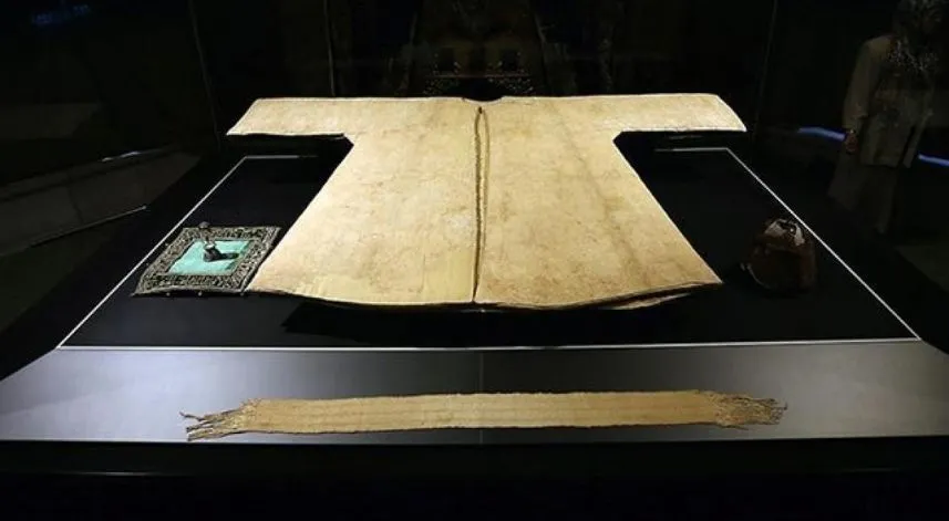 Hırka-i Şerif Cuma günü ziyarete açılıyor