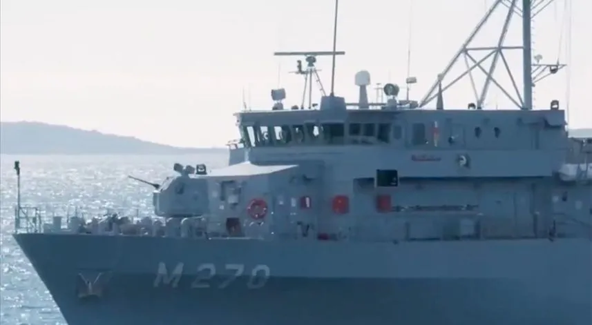 MSB, Karadeniz'deki mayın gözetleme faaliyeti görüntülerini paylaştı