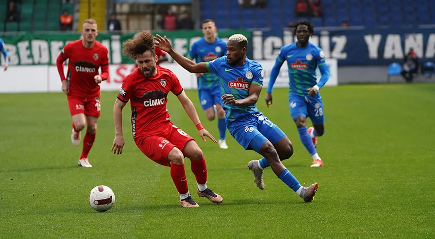TSL 30. Hafta I Çaykur Rizespor-Gaziantep FK 0-0 (İlk Yarı)