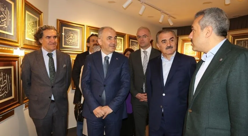 Birbirinden değerli eserler Rize’de sergileniyor