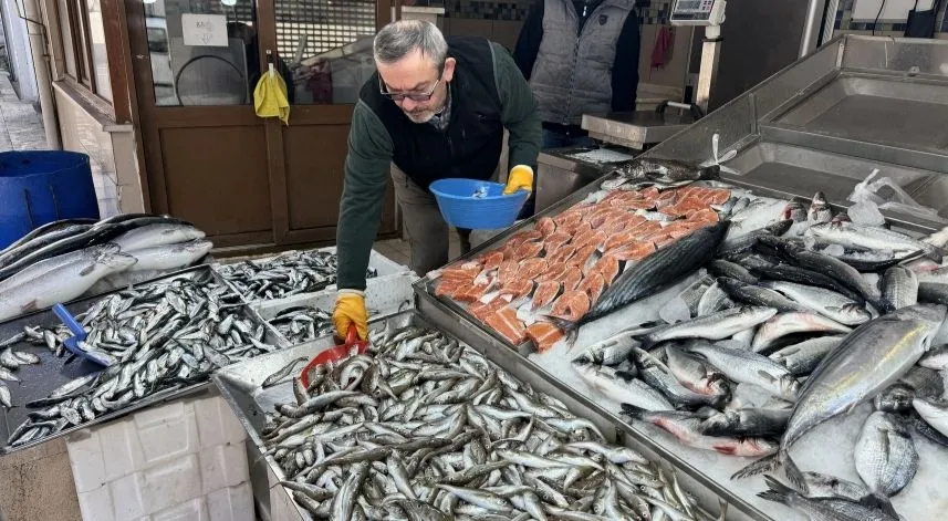 Ramazanla birlikte balık satışları azaldı