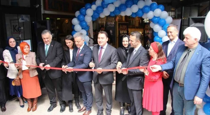 DEVA Partisi İl Başkanlığı açılış törenine 20 kişi katıldı 