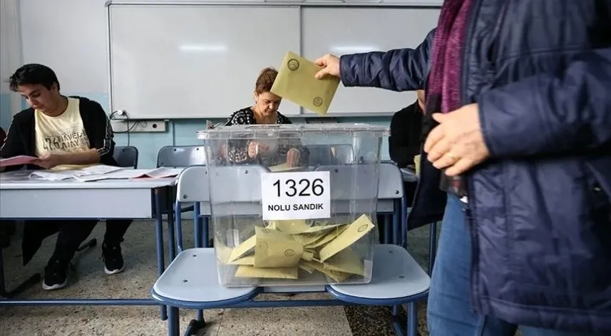 Yerel seçimlerin en genç ve en yaşlı adayı arasında 72 yaş var