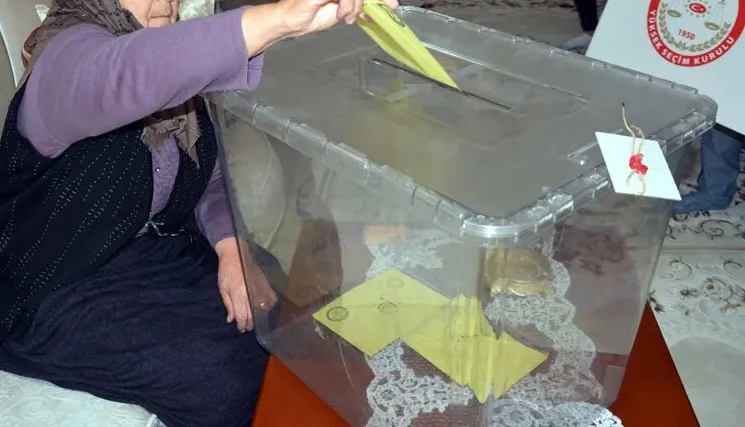 Rize'de yatağa bağımlı hastalar da oy kullanabilecek