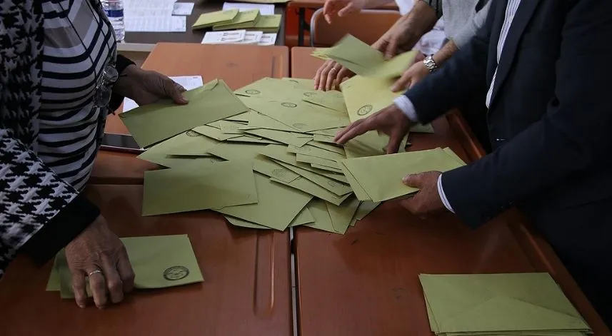 Rize'de oy verme işlemleri tamamlandı