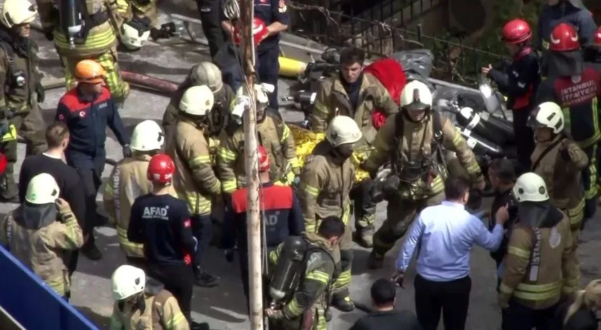 Gece kulübündeki feci yangında ölü sayısı yükseldi