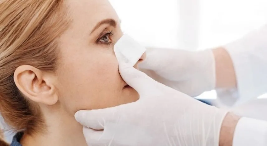 Prof. Dr. Erkan Soylu, burun ameliyatı sonrası hakkında bilgi verdi