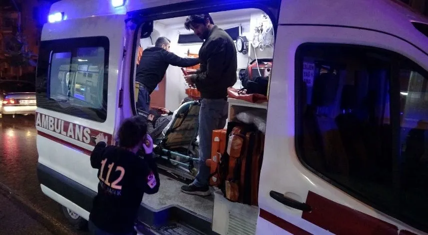 Tartıştığı babasını bıçaklayarak öldürdü