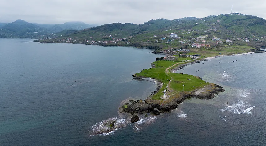 Ordu'nun Yason Burnu bayram tatilinde ziyaretçilerini ağırlıyor