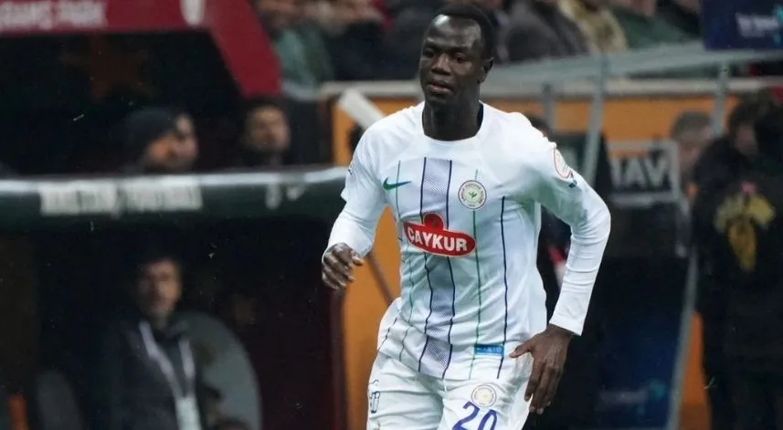 Çaykur Rizesporlu Faye, antrenmanda sakatlandı