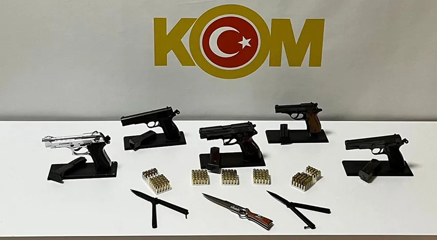 Kaçakçılık operasyonunda 2 zanlı yakalandı