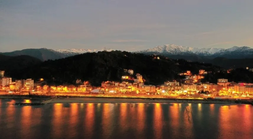 Fındıklı'nın en kalabalık köyü neresidir?