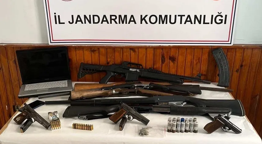 Silah kaçakçılığı operasyonunda 6 kişi yakalandı